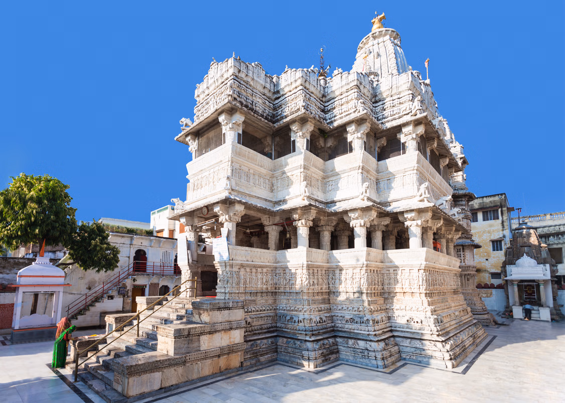 Jagdish Temple and Bagore ki Haveli, photo 1