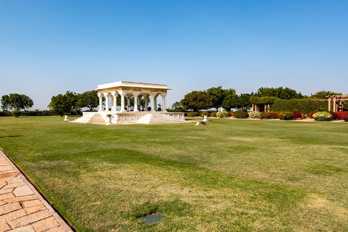 Umaid Bhawan Palace and Mandore, photo 2