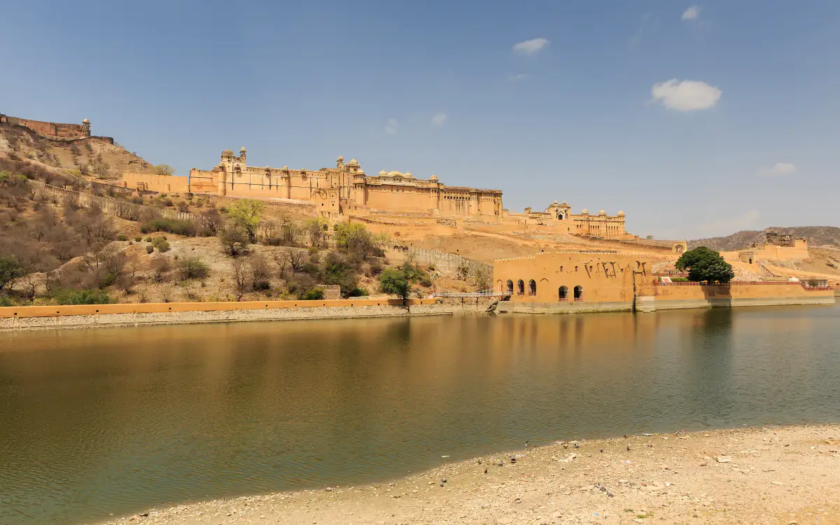 Amer Fort above Maota Lake on a sunny day, Jaipur