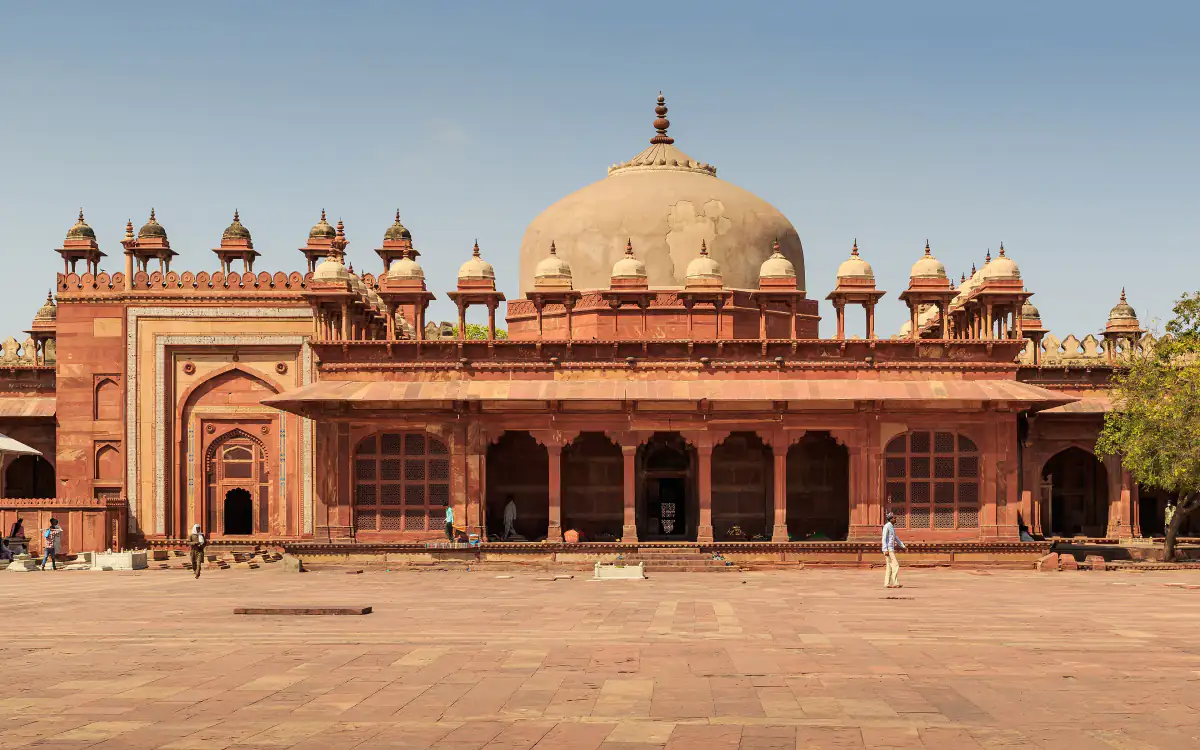 Jama Masjid courtyard at Fatehpur Sikri