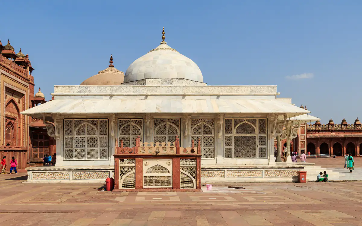 White marble tomb of Salim Chishti at Fatehpur Sikri